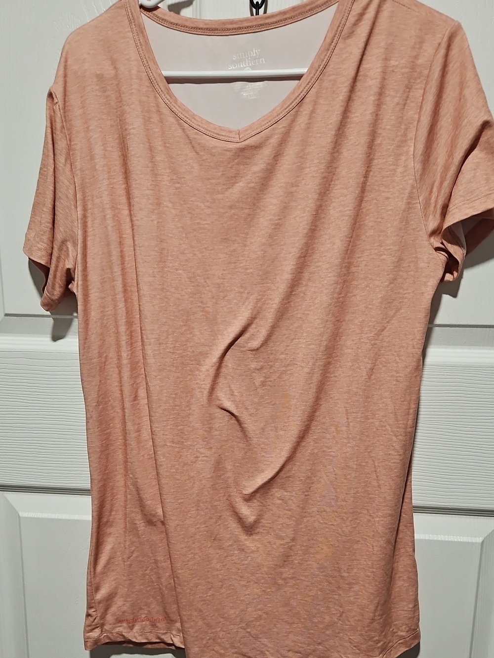 Simply Southern Women's Short Sleeve V-Neck Tee — Peachy Pink